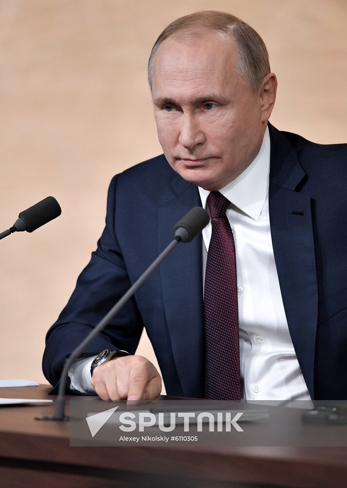 Russia Putin News Conference