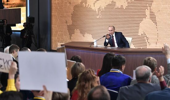 Russia Putin News Conference