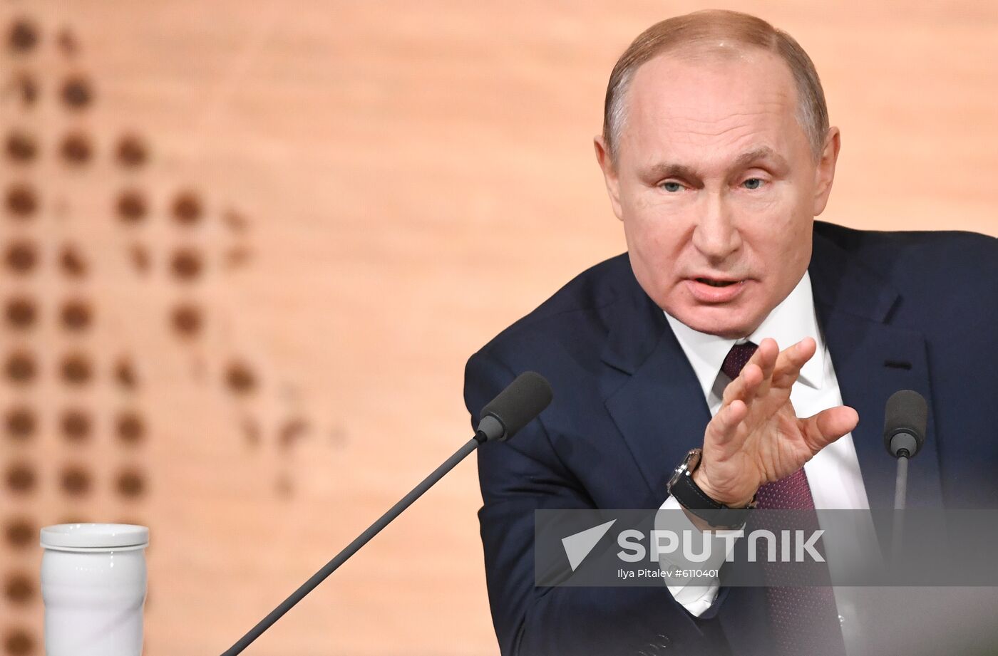 Russia Putin News Conference