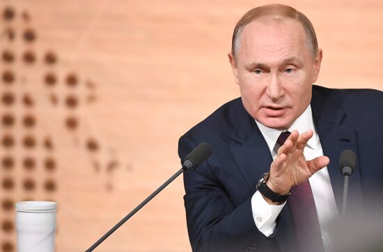 Russia Putin News Conference