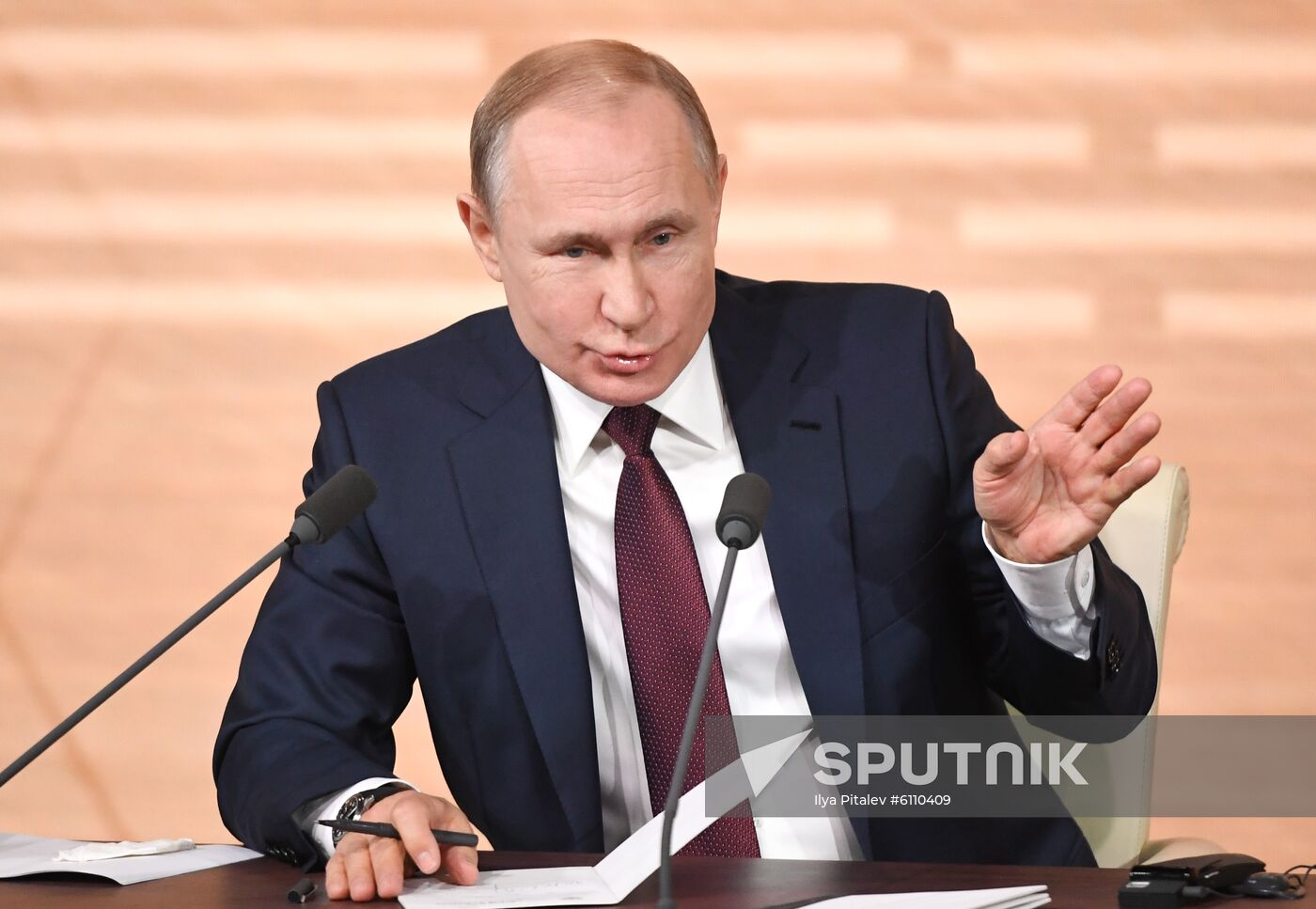 Russia Putin News Conference