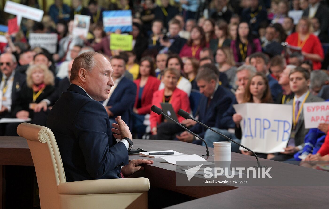Russia Putin News Conference
