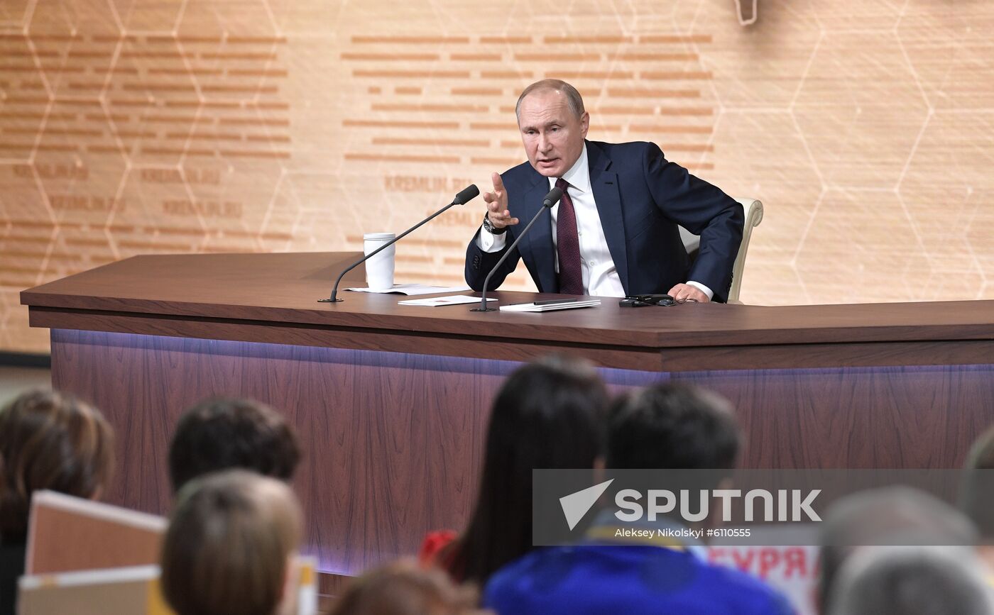 Russia Putin News Conference