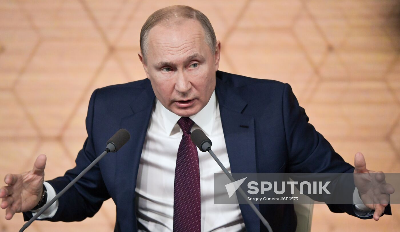 Russia Putin News Conference