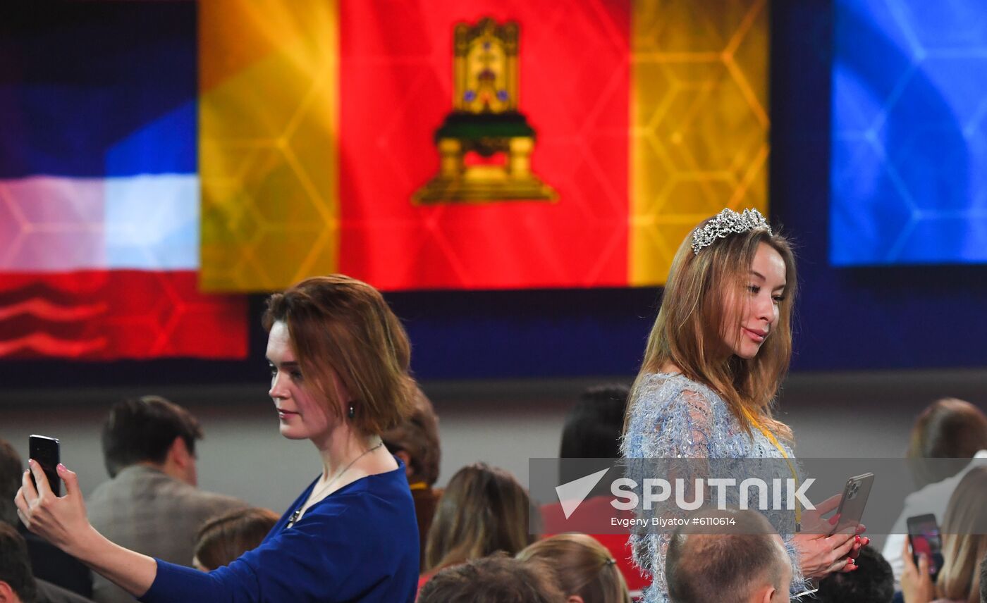 Russia Putin News Conference