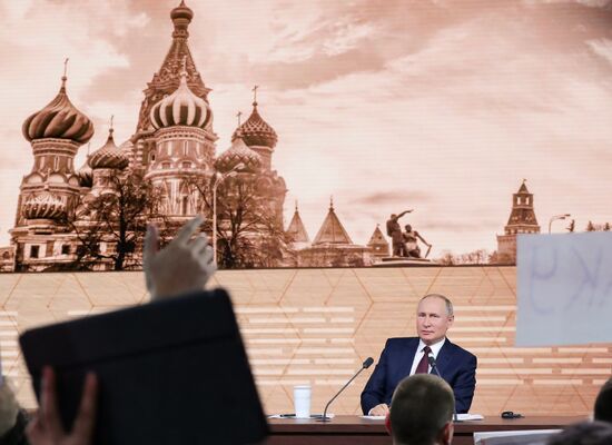 Russia Putin News Conference