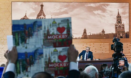 Russia Putin News Conference