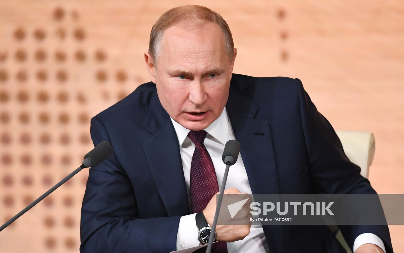 Russia Putin News Conference