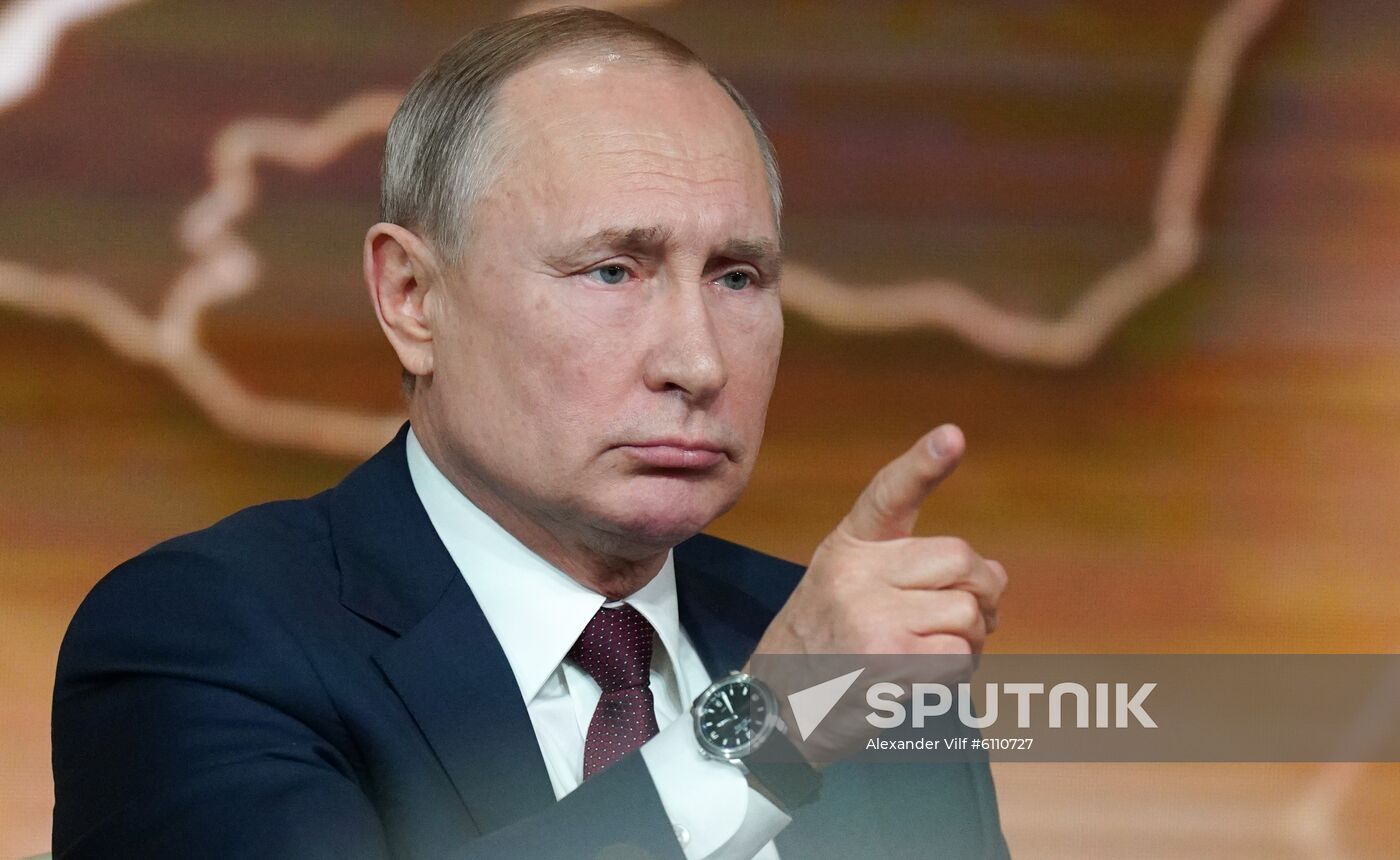 Russia Putin News Conference