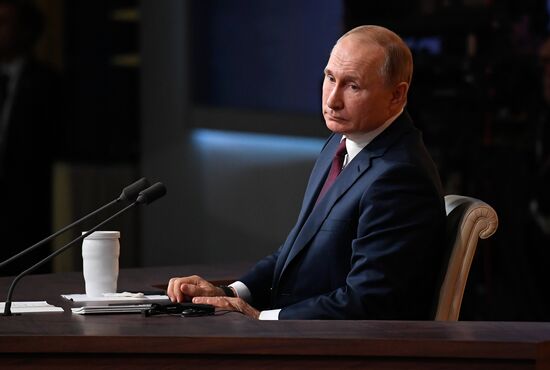 Russia Putin News Conference