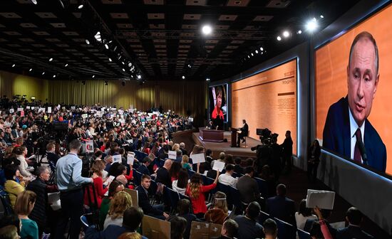 Russia Putin News Conference