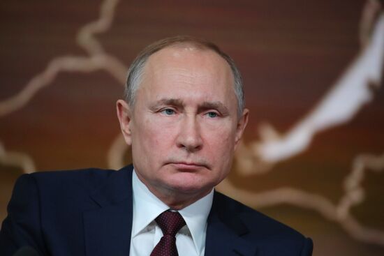 Russia Putin News Conference