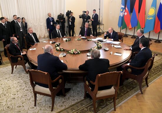 Russia CIS Heads