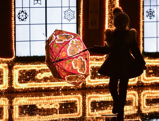 Russia New Year Preparations