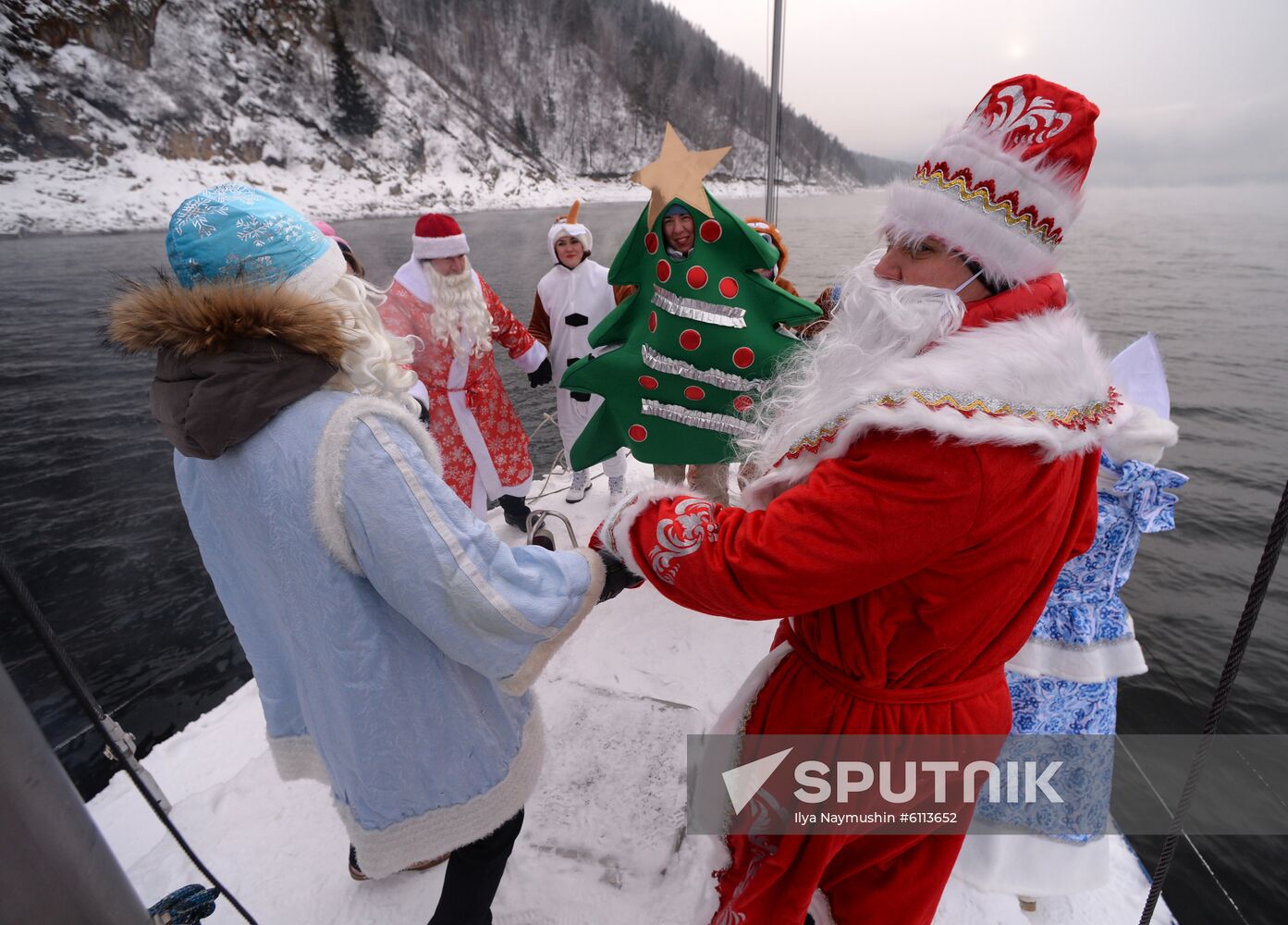 Russia New Year Preparations