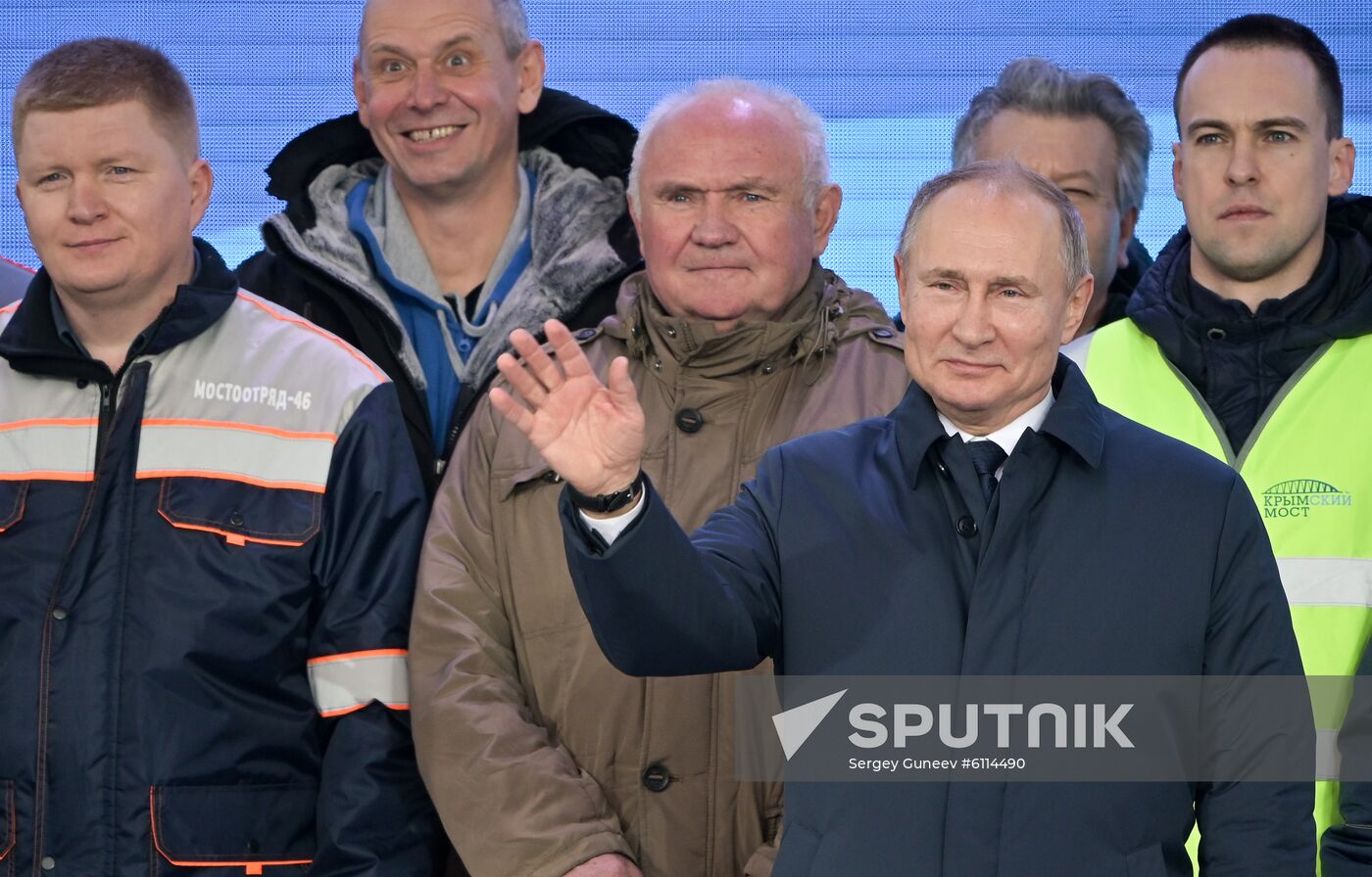 Russia Putin Crimea Railway Bridge 
