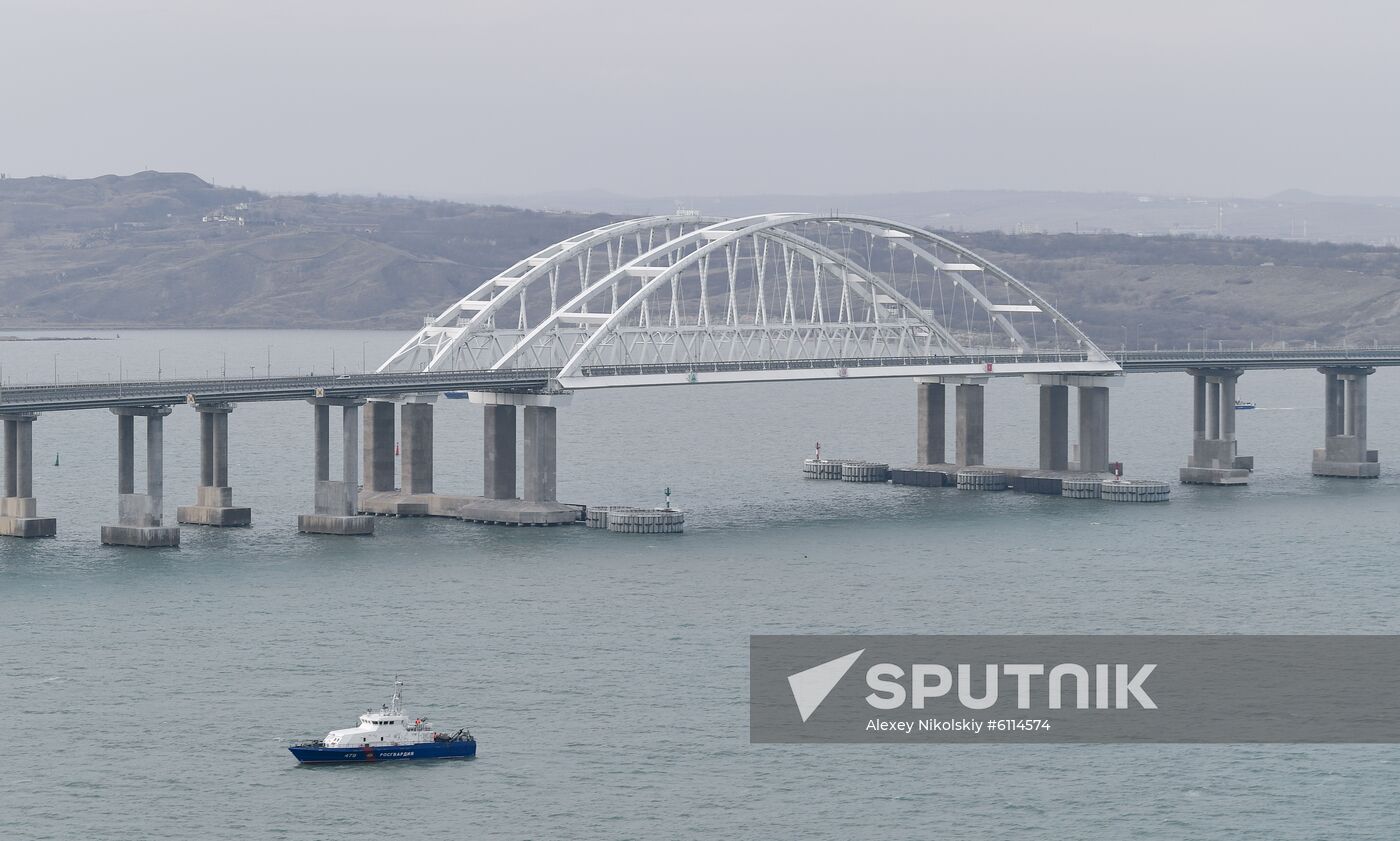 Russia Putin Crimea Railway Bridge