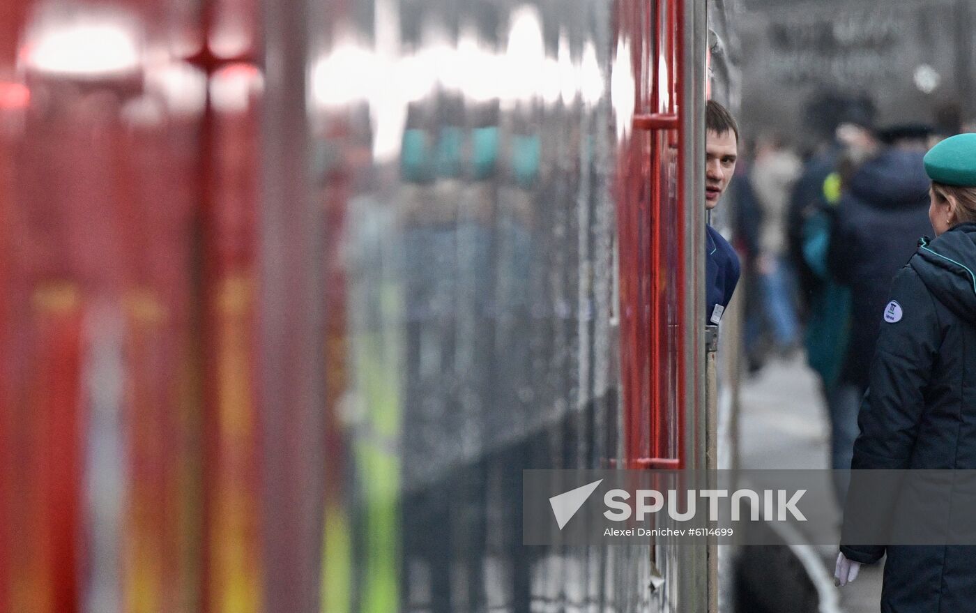 Russia Train To Crimea 