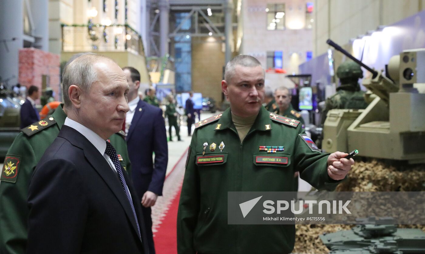 Russia Putin Defence
