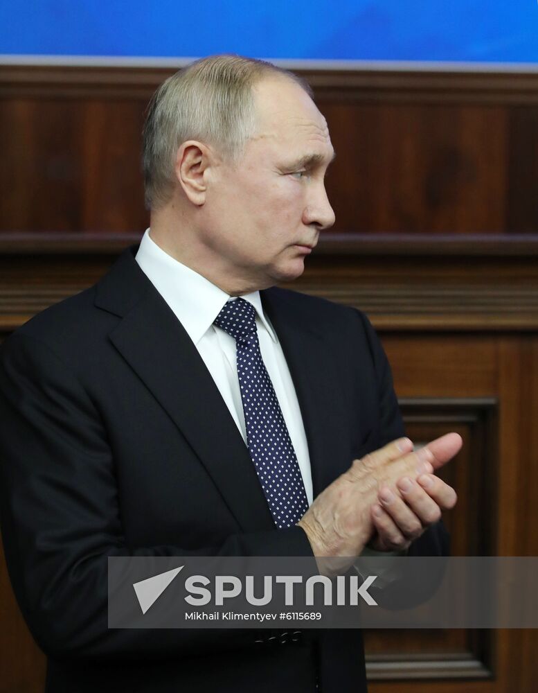 Russia Putin Defence