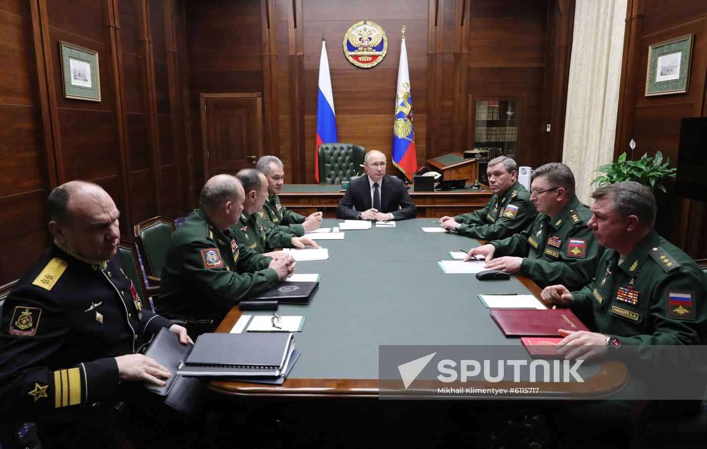 Russia Putin Defence