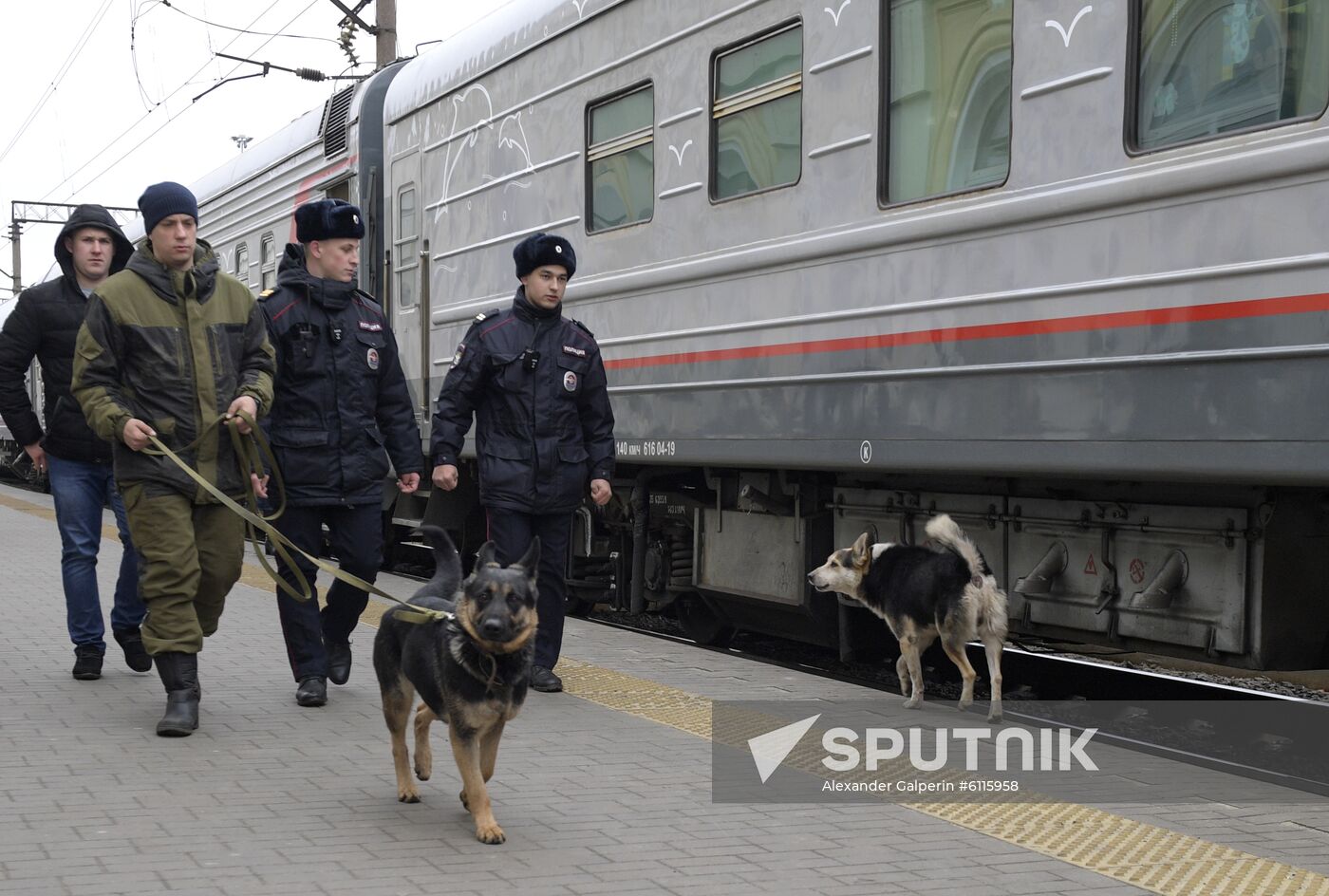 Russia Train To Crimea