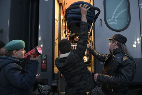 Russia Train To Crimea