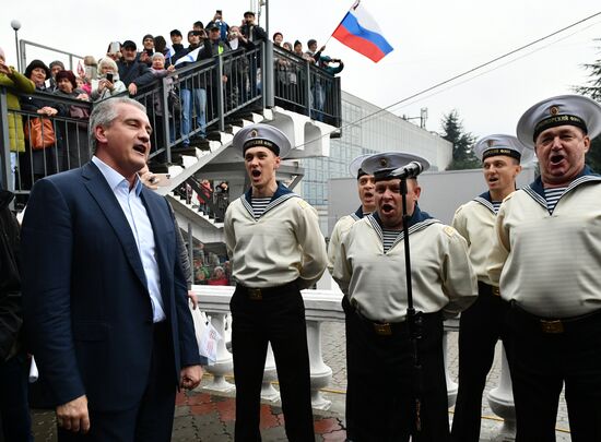 Russia Train To Crimea