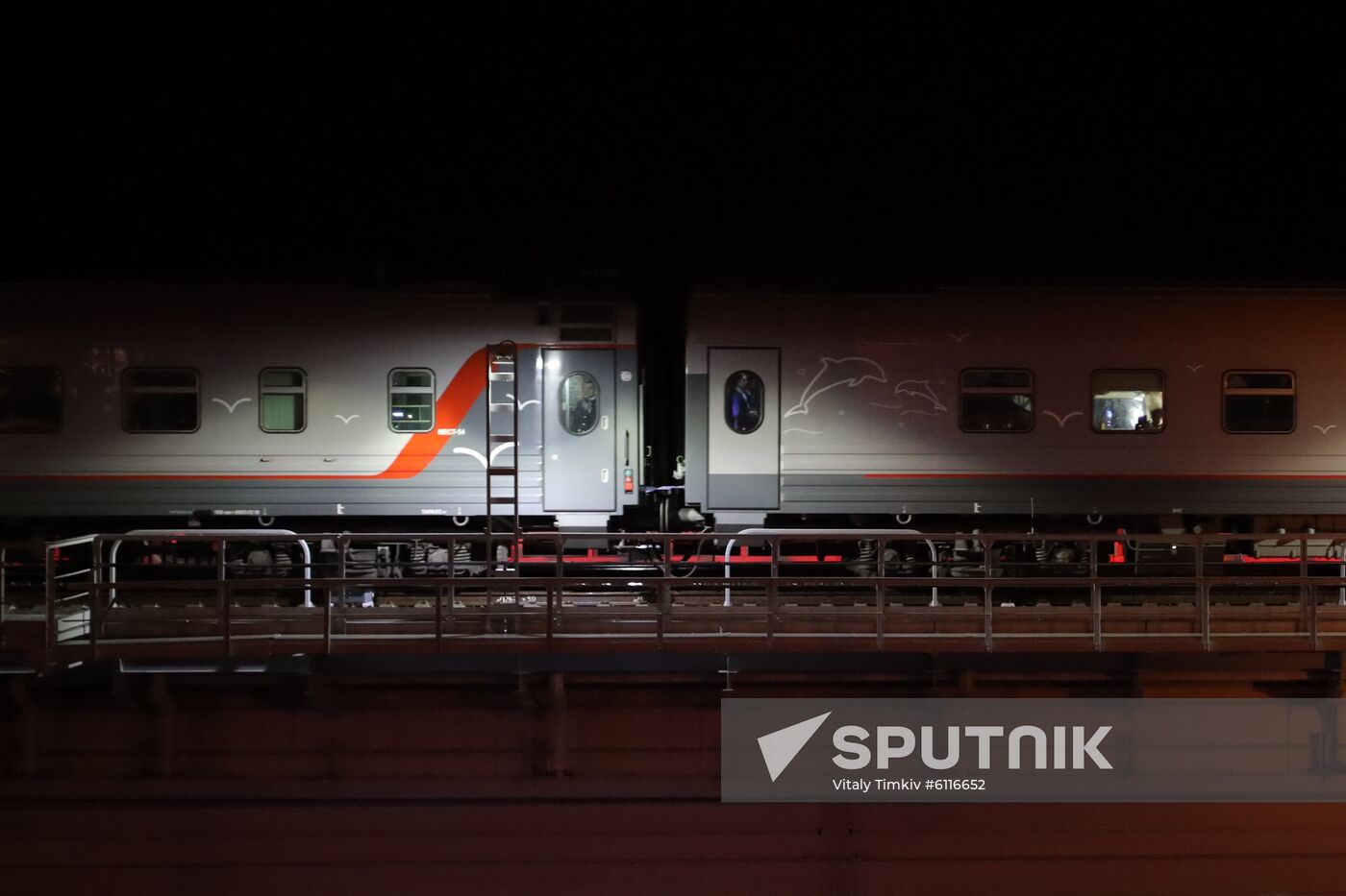 Russia Train To Crimea