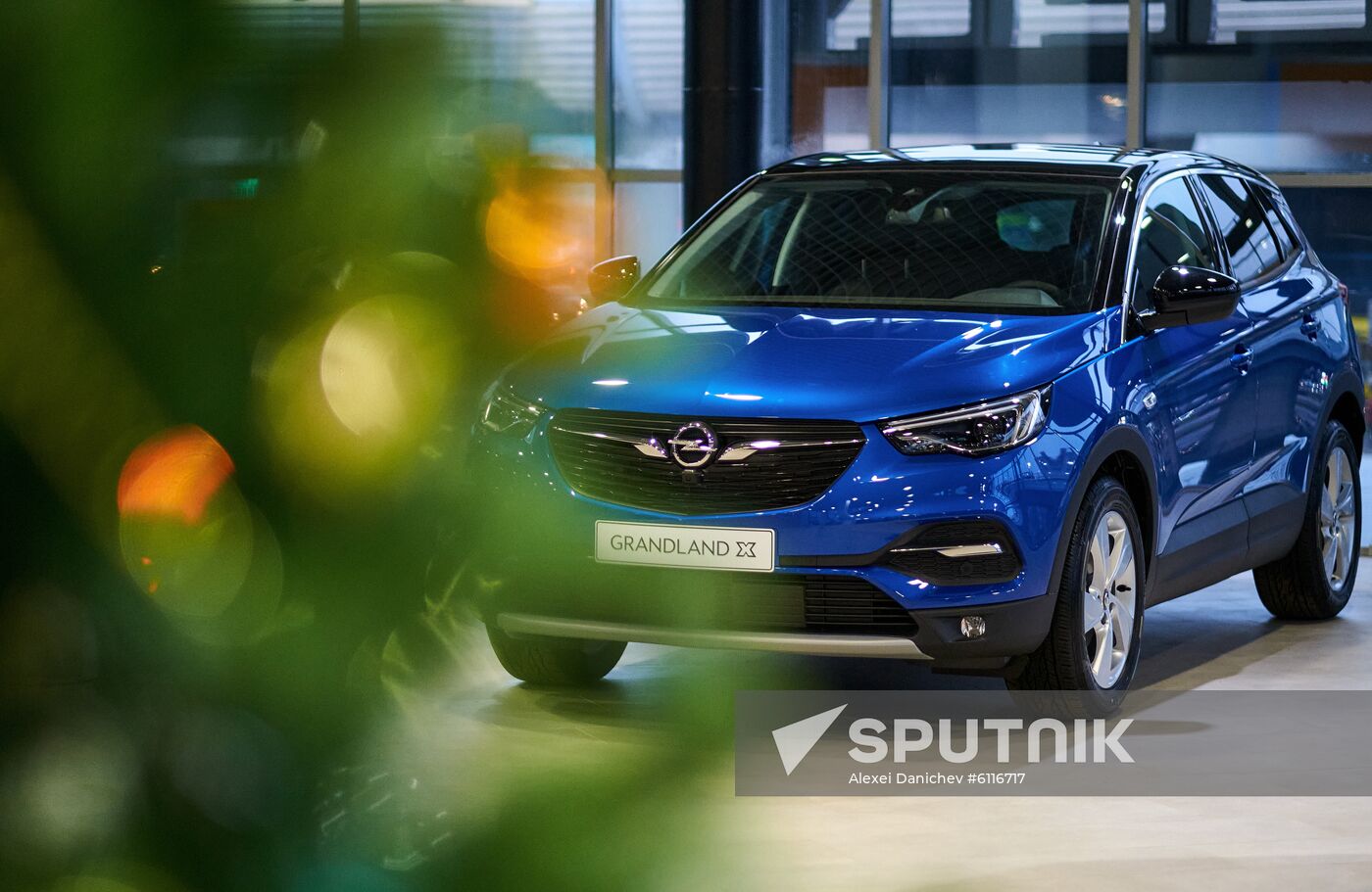 Russia Opel Comeback
