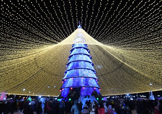 Russia New Year Preparations