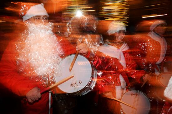 Russia New Year Preparations