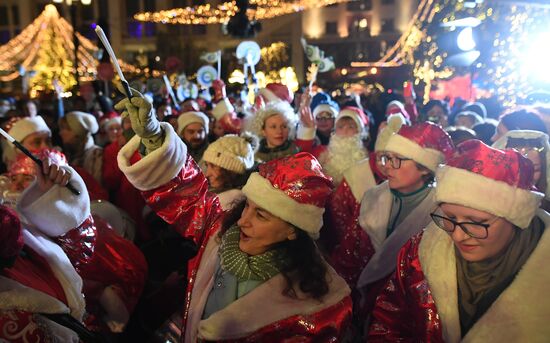 Russia New Year Preparations