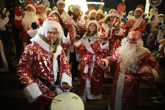 Russia New Year Preparations