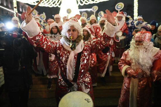 Russia New Year Preparations