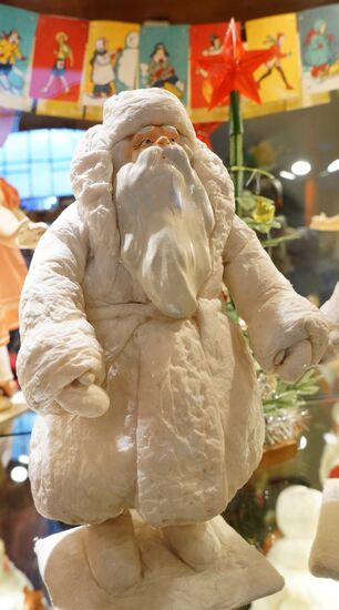 Russia Antique Dolls Exhibition