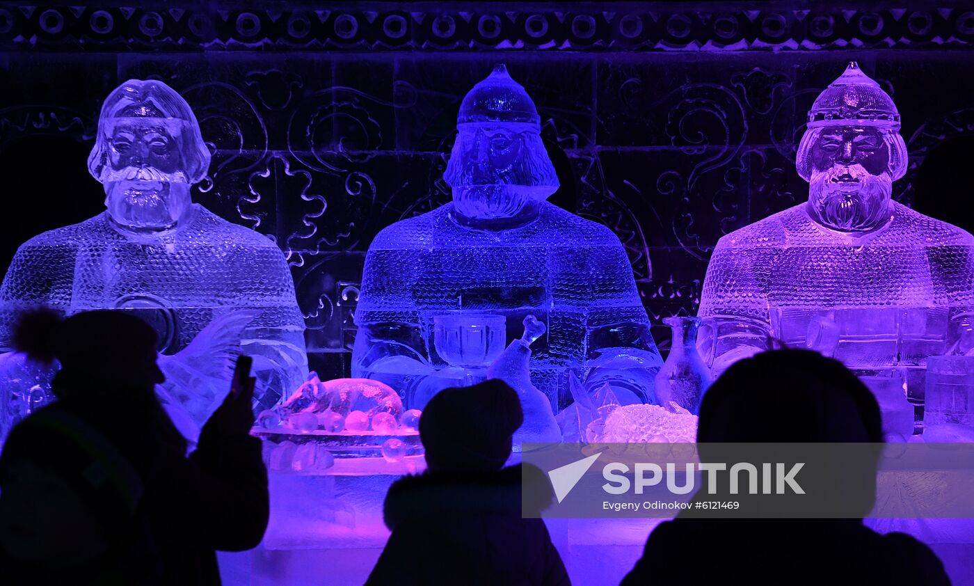 Russia New Year Preparations