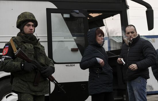 Ukraine DPR LPR Prisoners Exchange