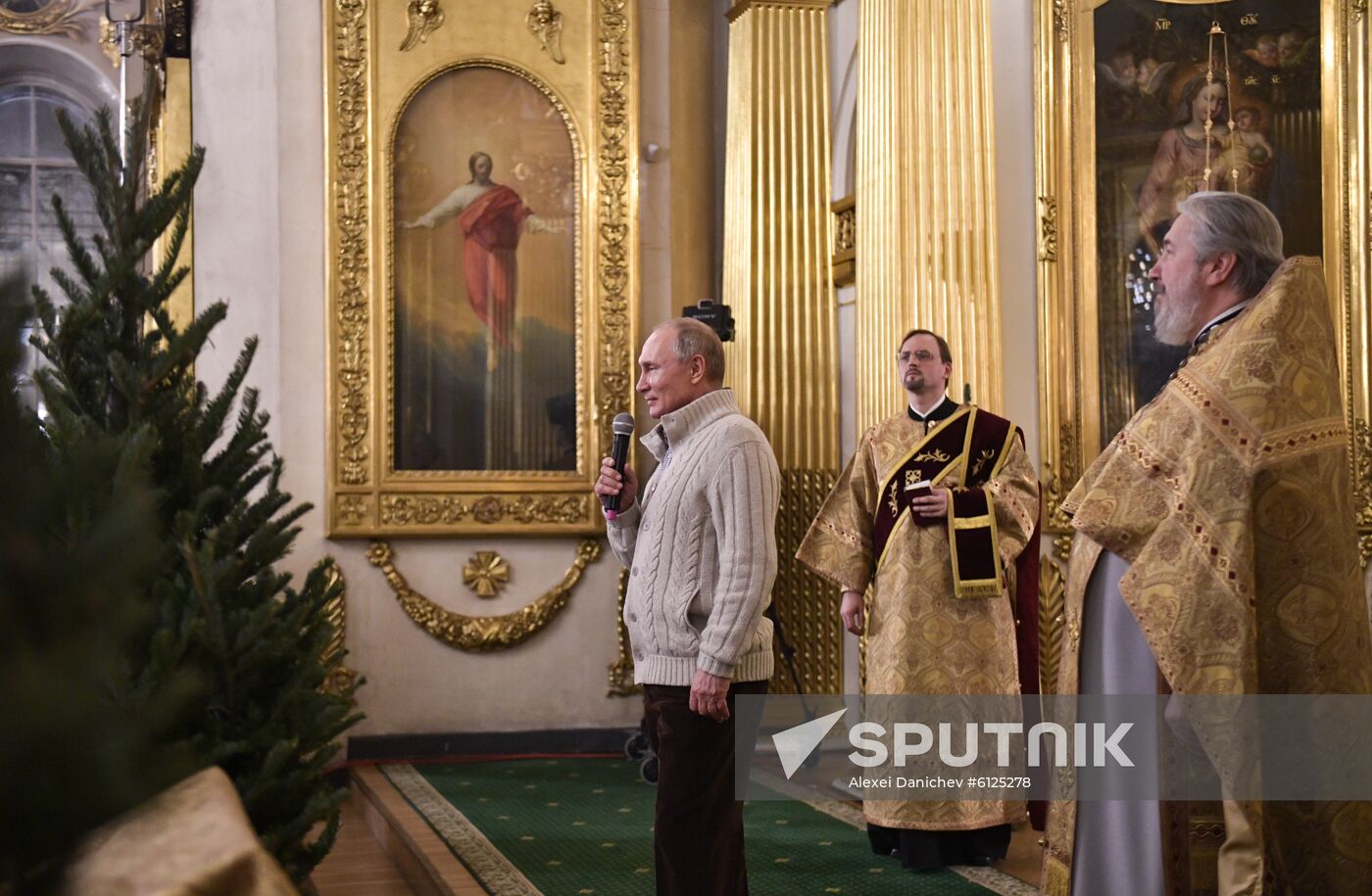 Russia Putin Orthodox Christmas