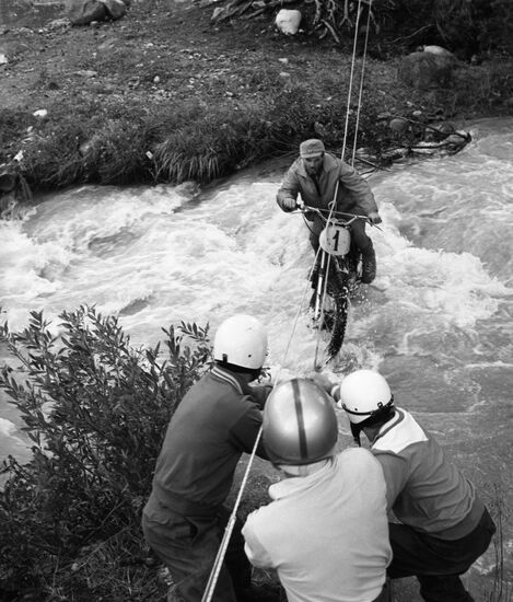 Motor rally in North Caucasus