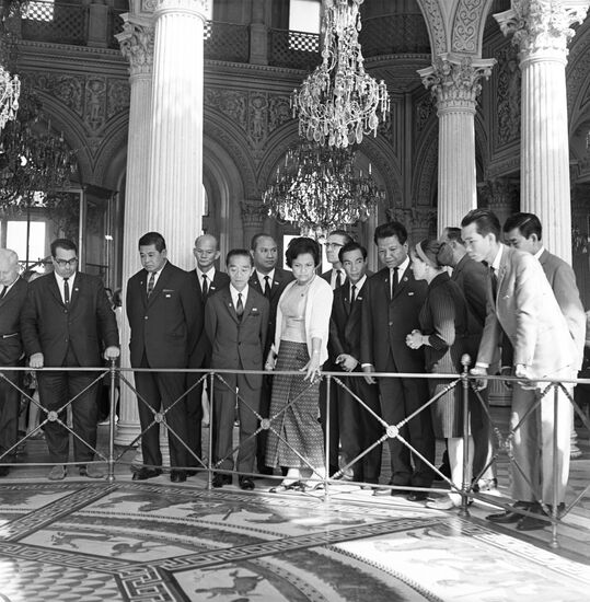 Cambodian parliamentary delegation visits Soviet Union