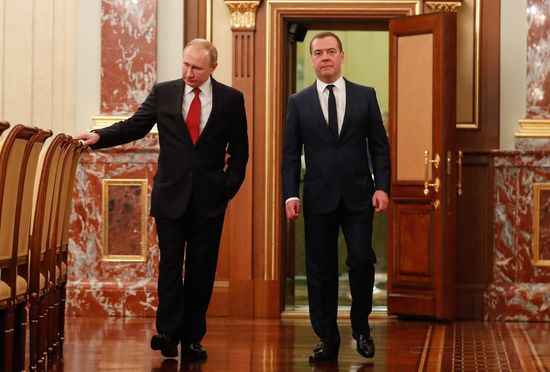 Russia Putin Government Resignation