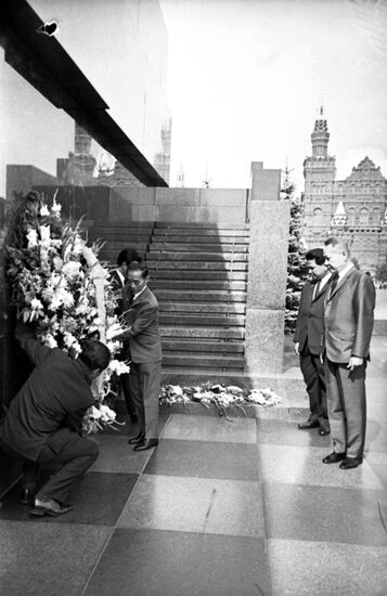 Cambodian parliamentary delegation visits USSR