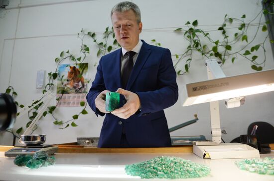 Russia Giant Emerald
