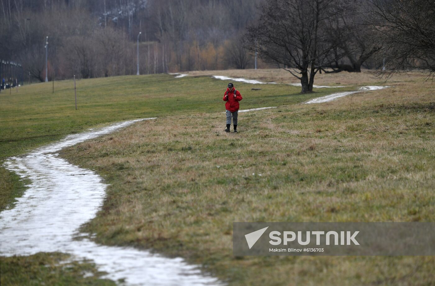 Russia Warm Weather