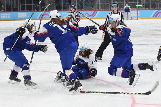 Switzerland Youth Olympic Games Ice Hockey Women Sweden – Slovakia