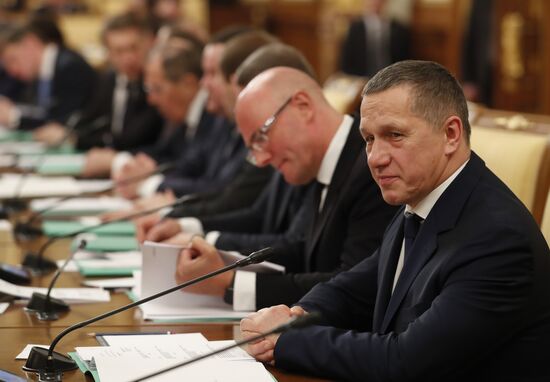 Russia Putin New Government 