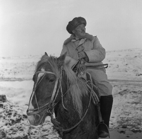 Head herder of Alginsky soviet farm Sarsebek Alibayev