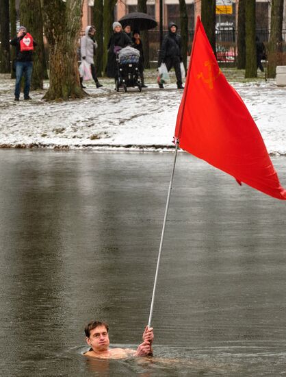 Russia Leningrad Siege Anniversary Winter Swim