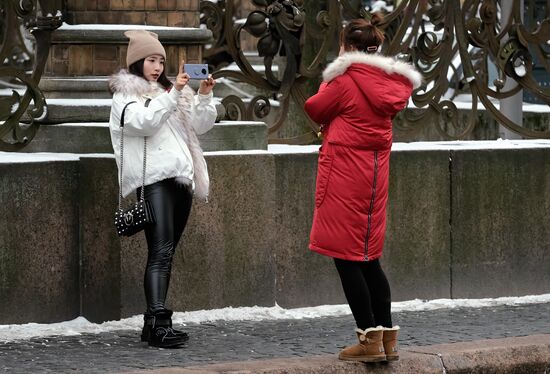 Russia St. Petersburg Tourists